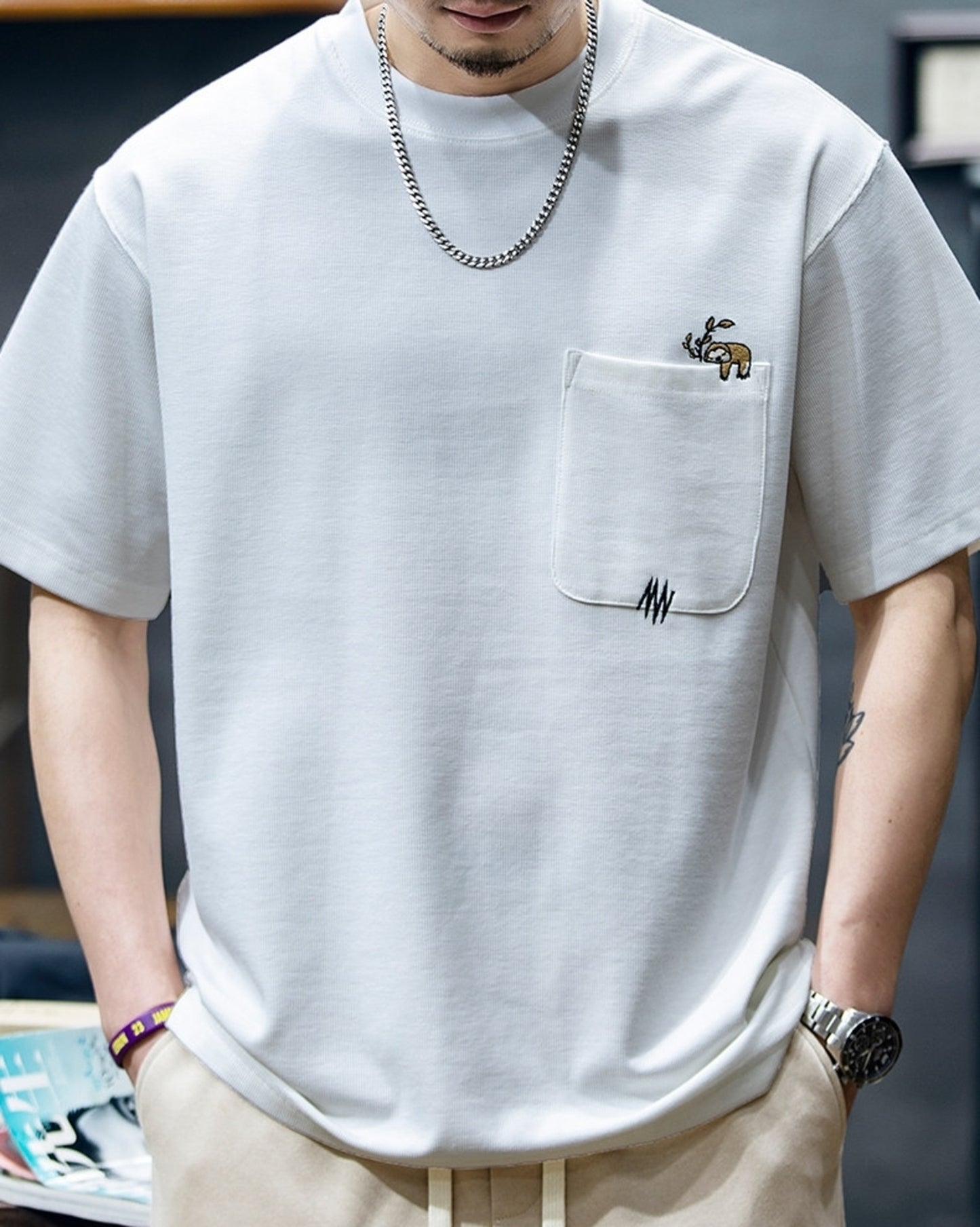 sloth embroidered pocket short sleeve t-shirt 2color 【ACT0159】