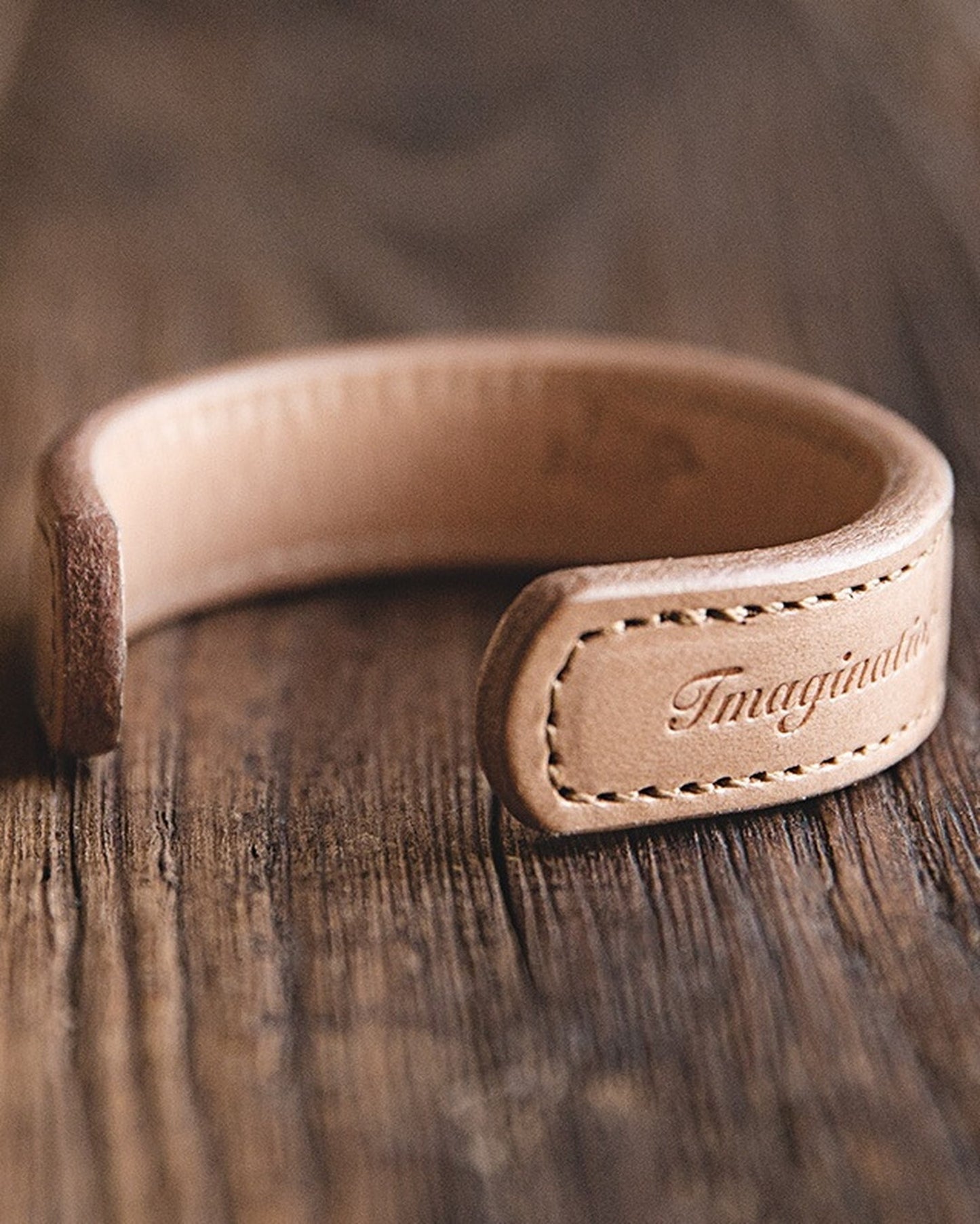 Genuine-Leather Embossed Casual Bracelet 【ACT0135】