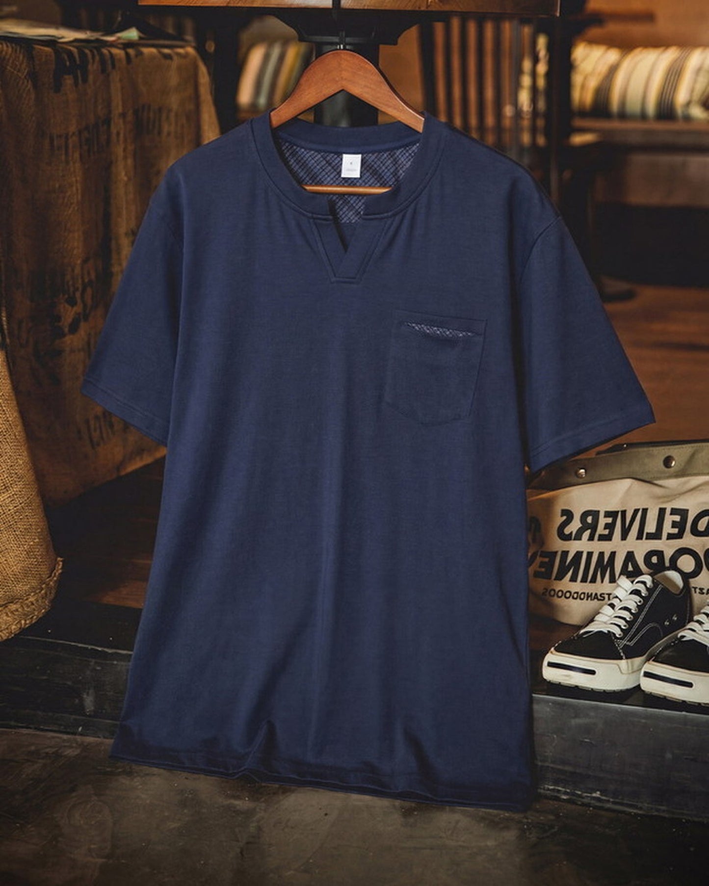 Vintage Key-Neck Smart-Casual Relaxed T-Shirt 2color 【ACT0097】