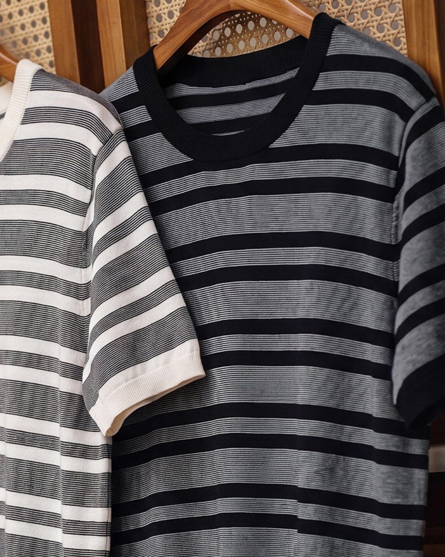 Short Sleeve Relaxed Fit Striped Crew Neck Knit T-Shirt 2color 【ACT0123】