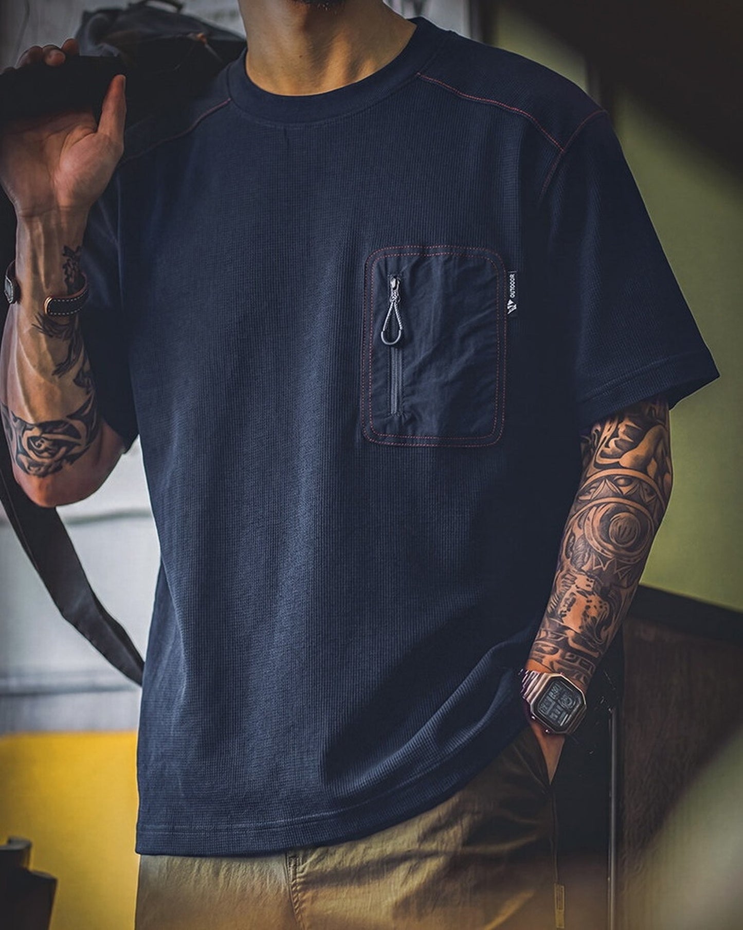 Vintage Zip-Pocket Contrast-Stitch Relaxed T-Shirt 【ACT0093】