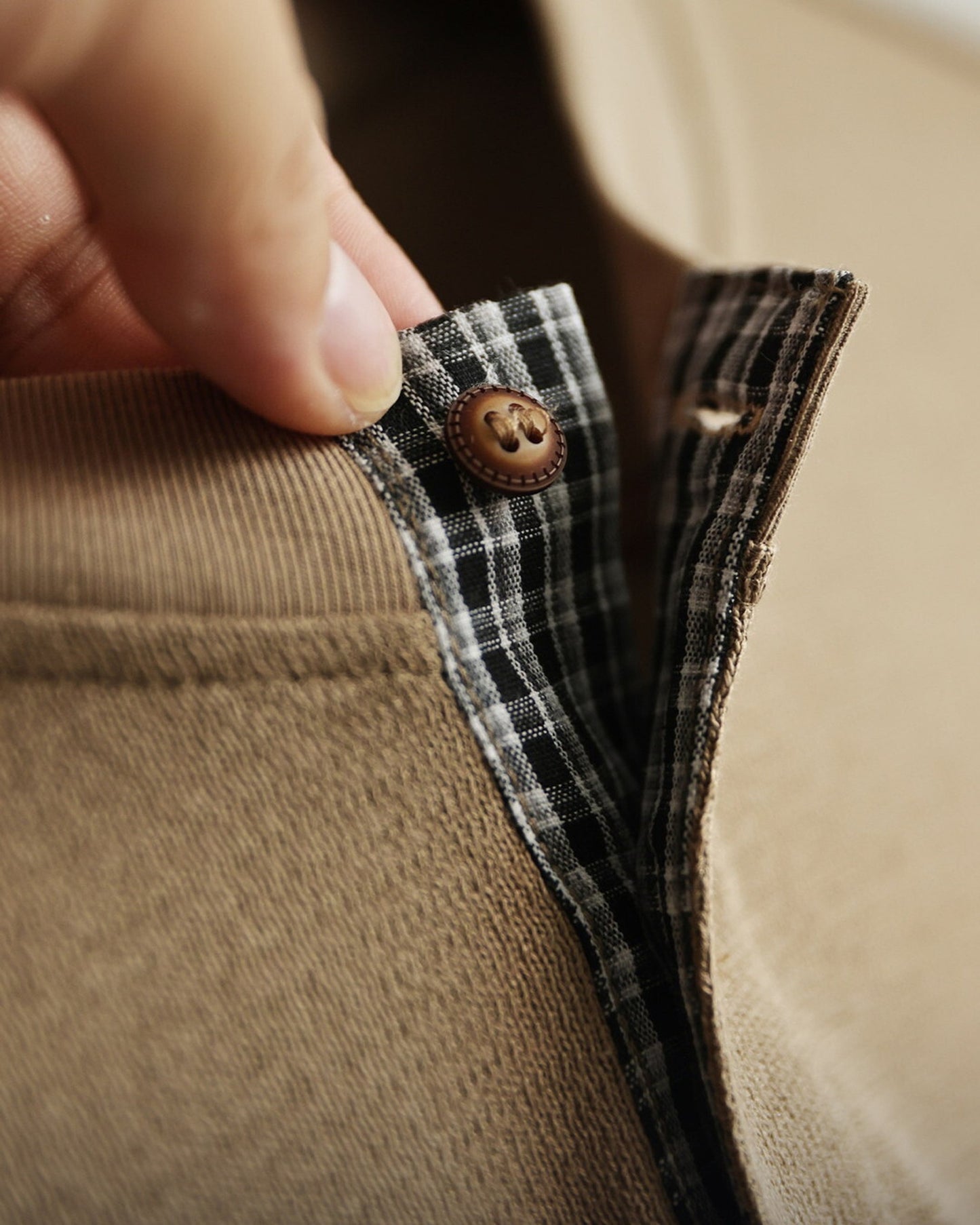 Waffle Relaxed Plaid-Trimmed Henley Neck T-Shirt 2color 【ACT0107】