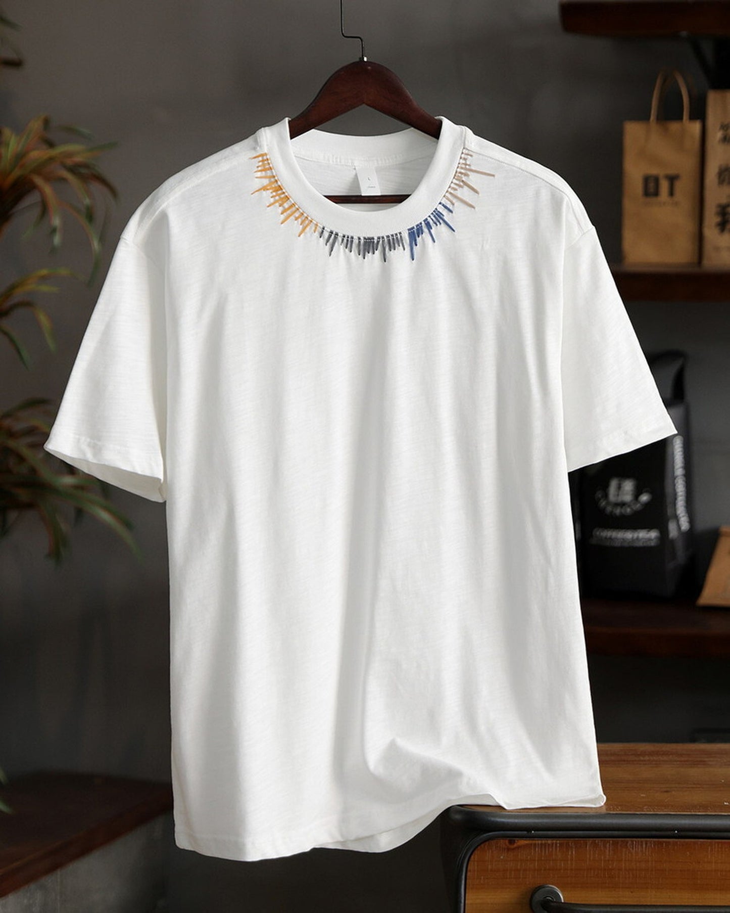 Neckline-Embroidery Casual Loose T-Shirt 2color 【ACT0084】