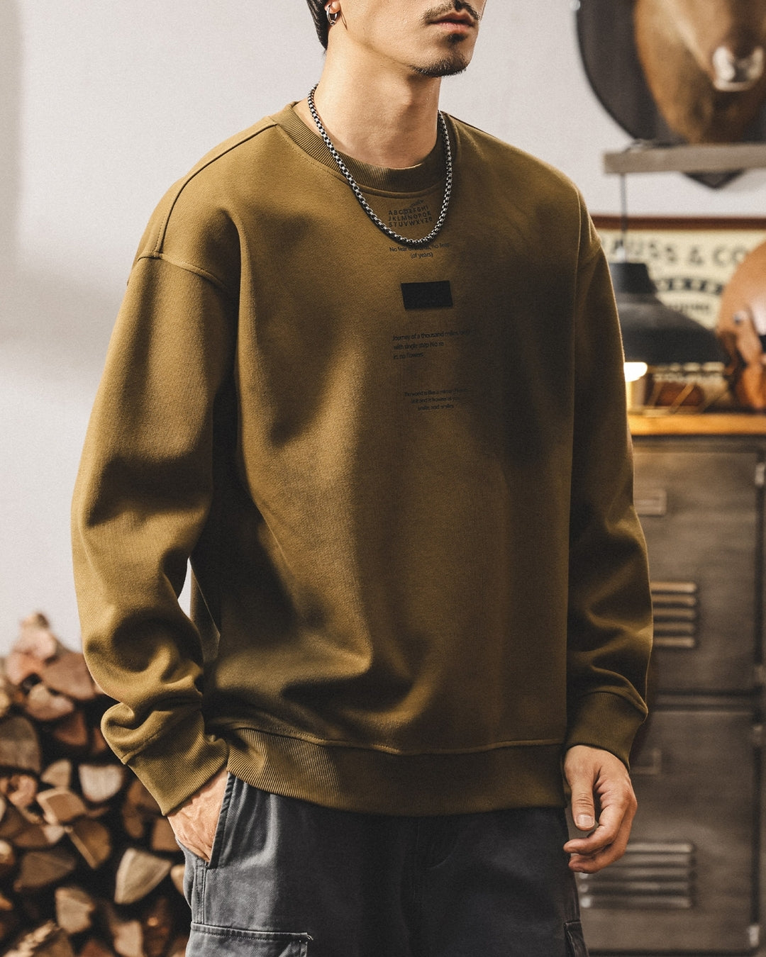 【S-4XL】vintage relaxed graphic crewneck sweatshirt 【ACT0262】