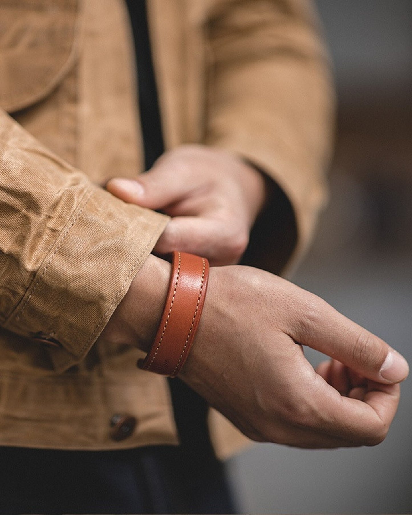 Genuine-Leather Embossed Casual Bracelet 【ACT0135】