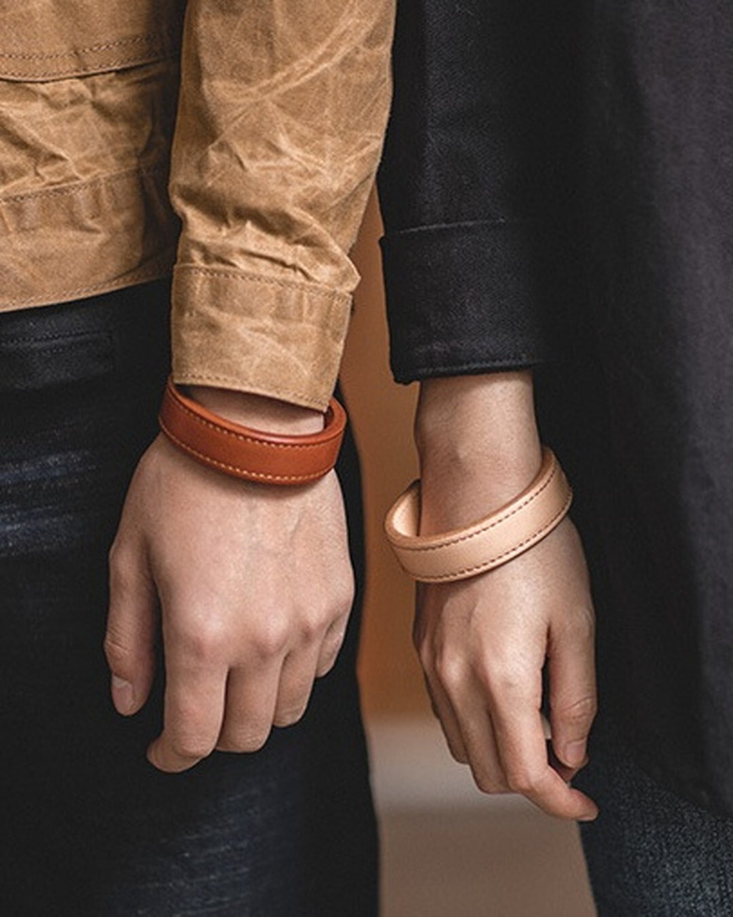Genuine-Leather Embossed Casual Bracelet 【ACT0135】