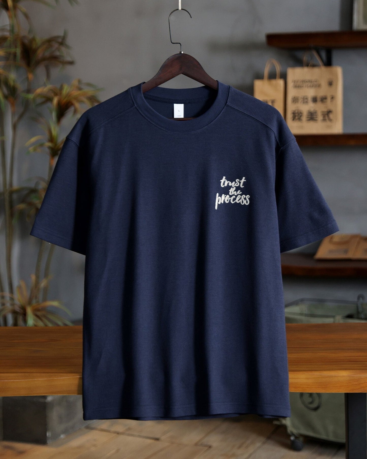 Casual Script Graphic Printed Relaxed T-Shirt 2color 【ACT0118】