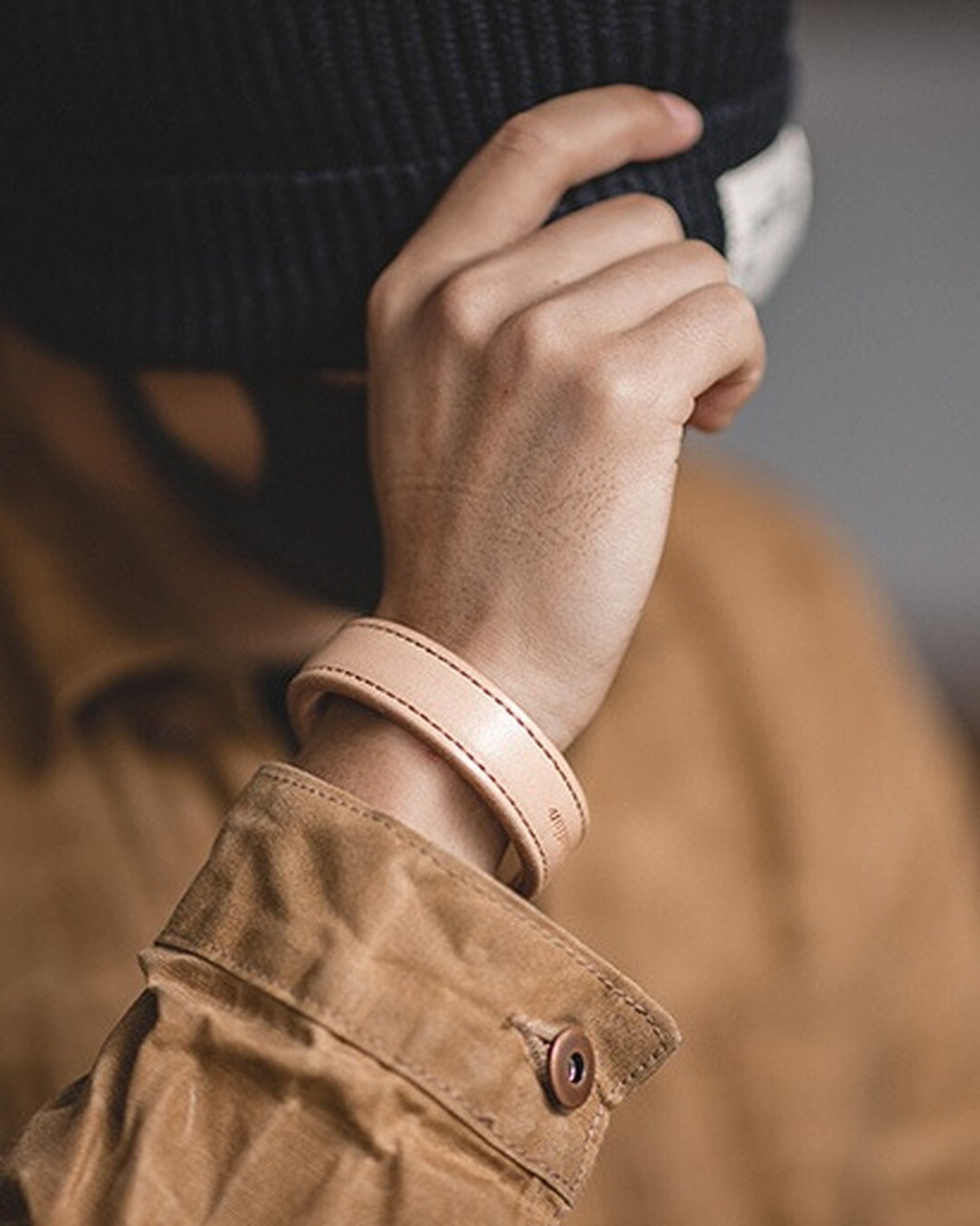 Genuine-Leather Embossed Casual Bracelet 【ACT0135】