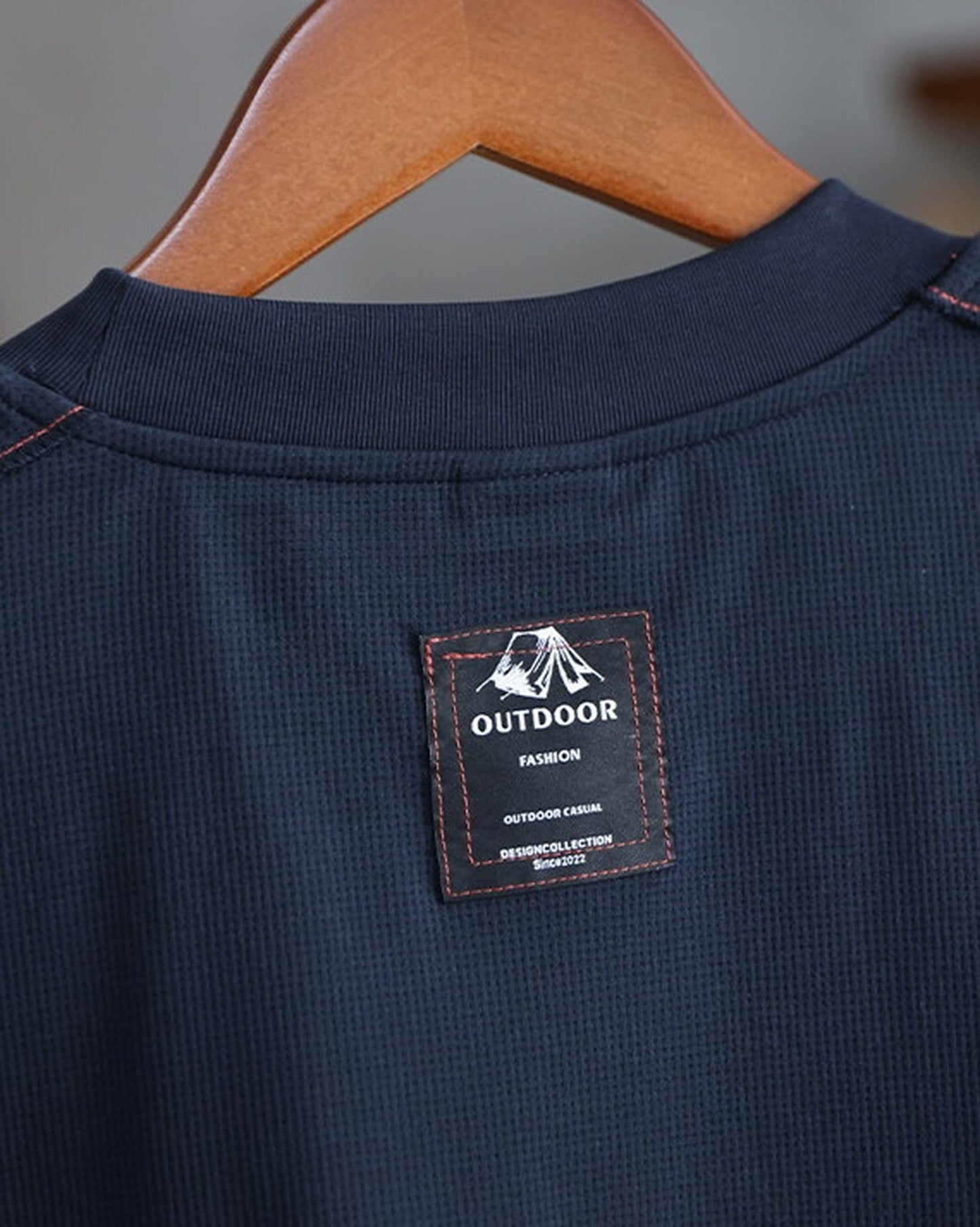 Vintage Zip-Pocket Contrast-Stitch Relaxed T-Shirt 【ACT0093】