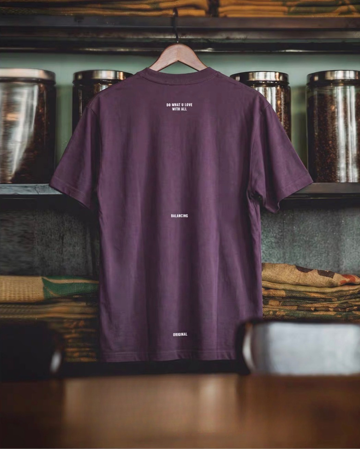 loose-fit embossed logo crew-neck t-shirt 2color 【ACT0059】