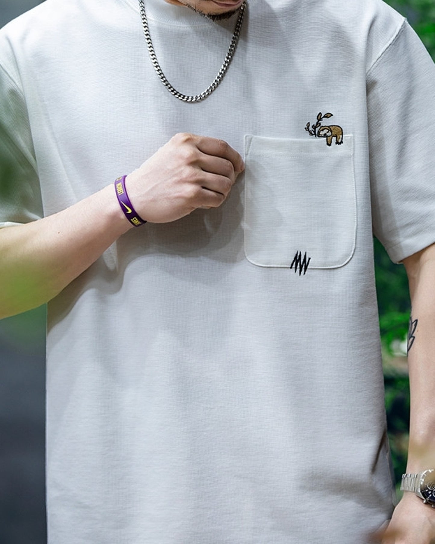 sloth embroidered pocket short sleeve t-shirt 2color 【ACT0159】