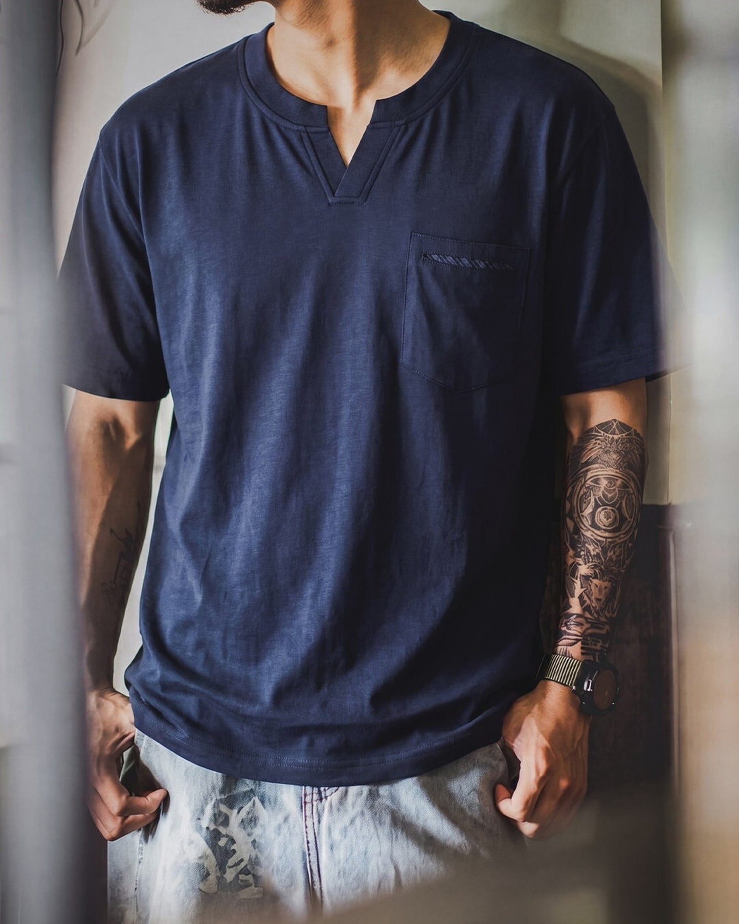 Vintage Key-Neck Smart-Casual Relaxed T-Shirt 2color 【ACT0097】